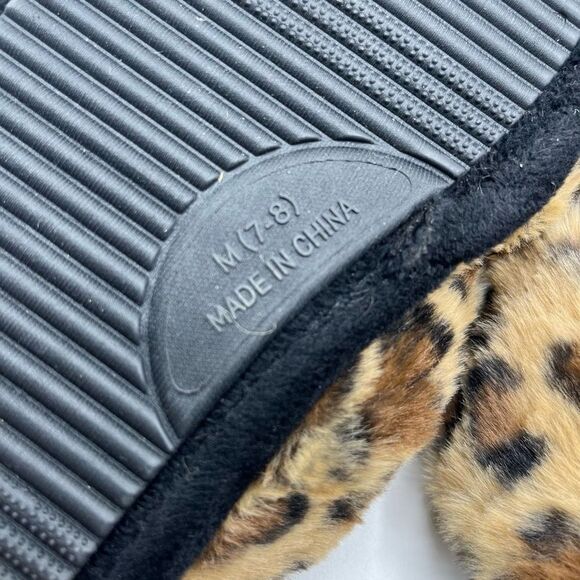 BP. Sz M 7 / 8 Animal Print Slippers Open Toe Crisscross Furry Fuzzy - Picture 6 of 7